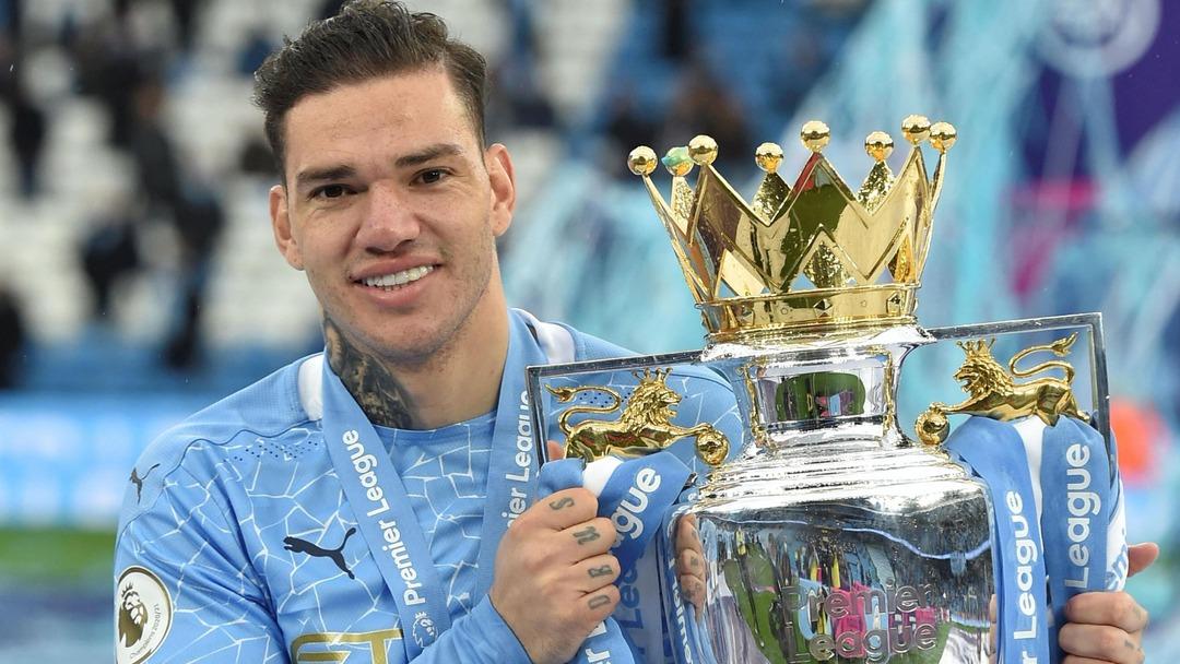 Galatasaray İngiltere'deki Manchester City yıldızı için özel bir uçak bekliyor! Anlaşma anlaşmayı tamamlamak için kaldı ... 2